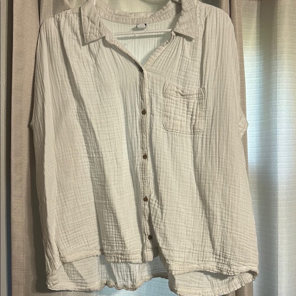 Casual Cream Button-Up Shirt